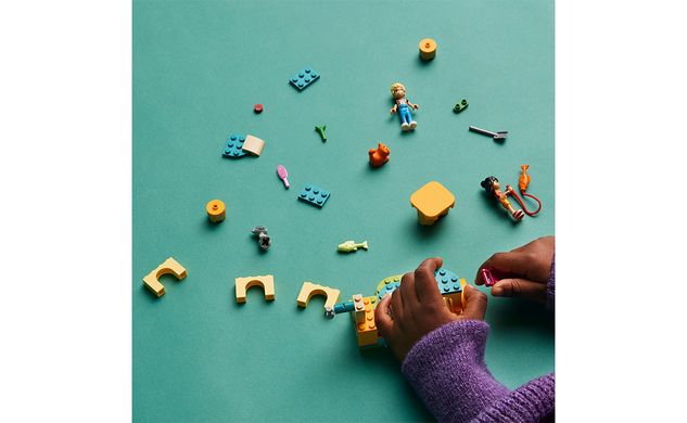 Конструктор LEGO Friends Пригоди на котячому ігровому майданчику