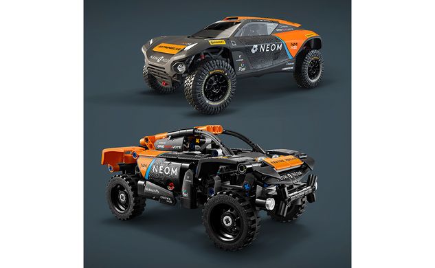 Конструктор LEGO Technic Автомобиль для гонок NEOM McLaren Extreme E