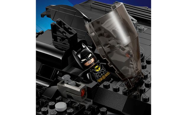 Конструктор LEGO DC Batman Бэтмолот: Бэтмен против Джокера