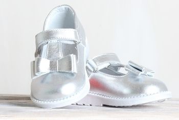 Серебристые туфли для девочки, 23 размер