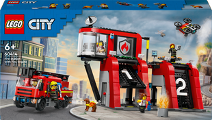 Конструктор LEGO City Пожежне депо з пожежною машиною