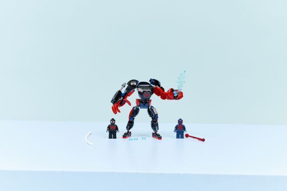 Конструктор LEGO Super Heroes Робот Майлза Моралеза vs. Людина-павук 2099