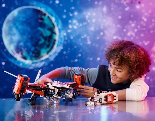 Конструктор LEGO Technic Важкий вантажний космічний корабель VTOL LT81