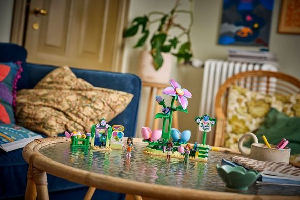 Конструктор LEGO Friends Карусель із квітами й чашками та казкова фотобудка