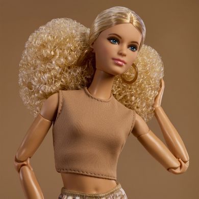 Лялька Barbie Basics №7 &ndash; блондинка