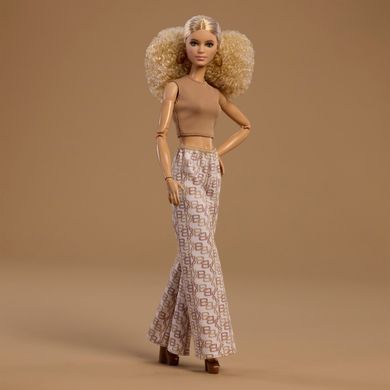 Лялька Barbie Basics №7 &ndash; блондинка