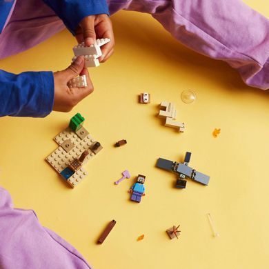 Конструктор LEGO Minecraft Експедиція Стіва в пустелю