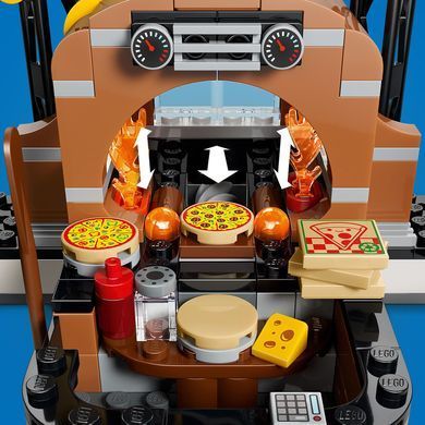 Конструктор LEGO City Доставка піци з різними транспортними засобами