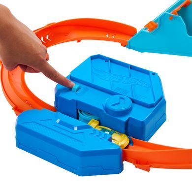 Моторизований трек "Крутий стрибок" серії "Track Creator" Hot Wheels