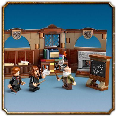 Конструктор LEGO Harry Potter Замок Гоґвортс: урок чарів