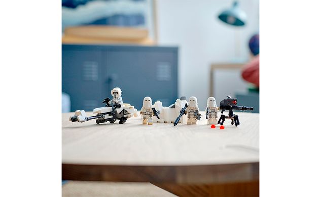 Конструктор LEGO Star Wars Сніговий штурмовик Бойовий набір
