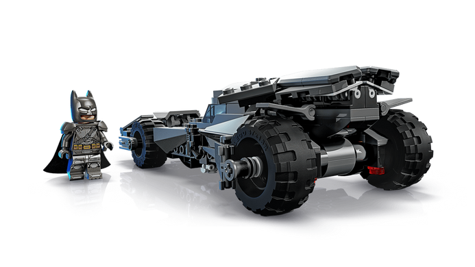 Конструктор LEGO&reg; DC Batman&trade;: Бетмобіль із фільму &laquo;Бетмен проти Супермена&raquo;