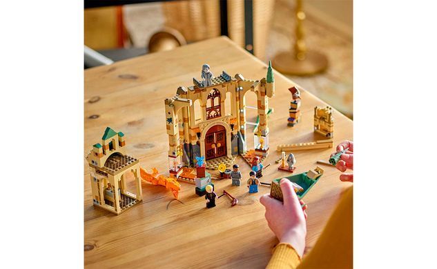 Конструктор LEGO Harry Potter Гоґвортс: Кімната на вимогу
