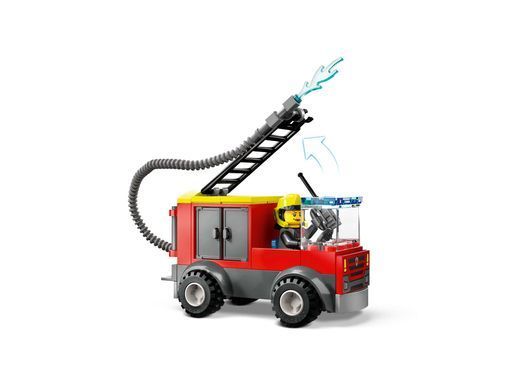 Конструктор LEGO City Fire Department Пожежне депо та пожежна машина 153 деталі (60375)