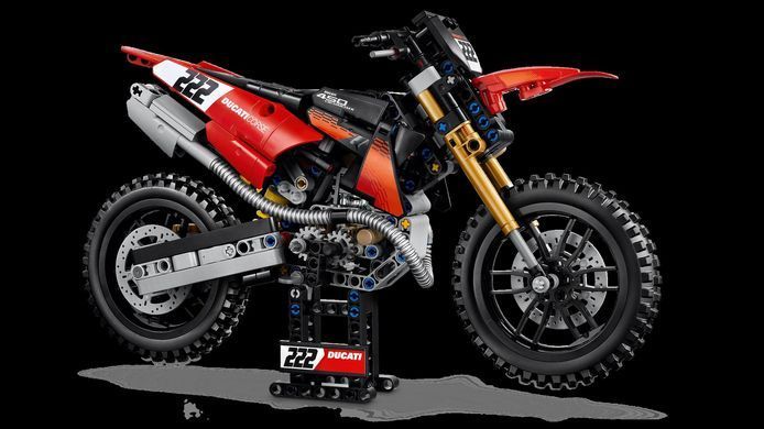 Конструктор LEGO&reg; Technic Мотоцикл Ducati Desmo450 MX Factory