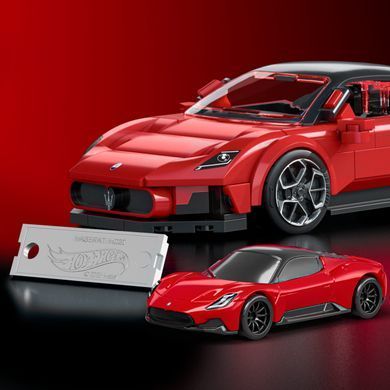 Колекційна машинка-конструктор "Maserati" серії "Speed" Mattel Brick Shop
