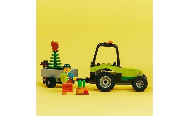 Конструктор LEGO City Трактор у парку