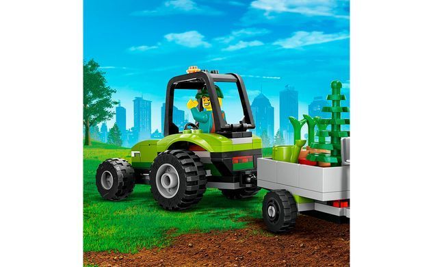 Конструктор LEGO City Трактор у парку