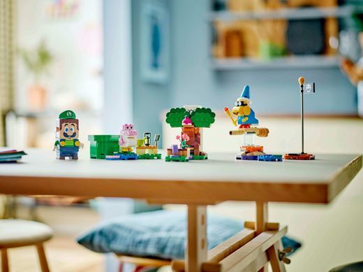 Конструктор LEGO Super Mario Пригоди з інтерактивним LEGO Луїджі